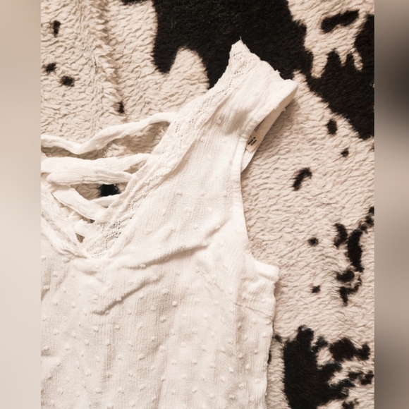 "IDYLLWIND " WOMEN'S LACE UP CROP TANK - WHITE - Picture 6 of 9